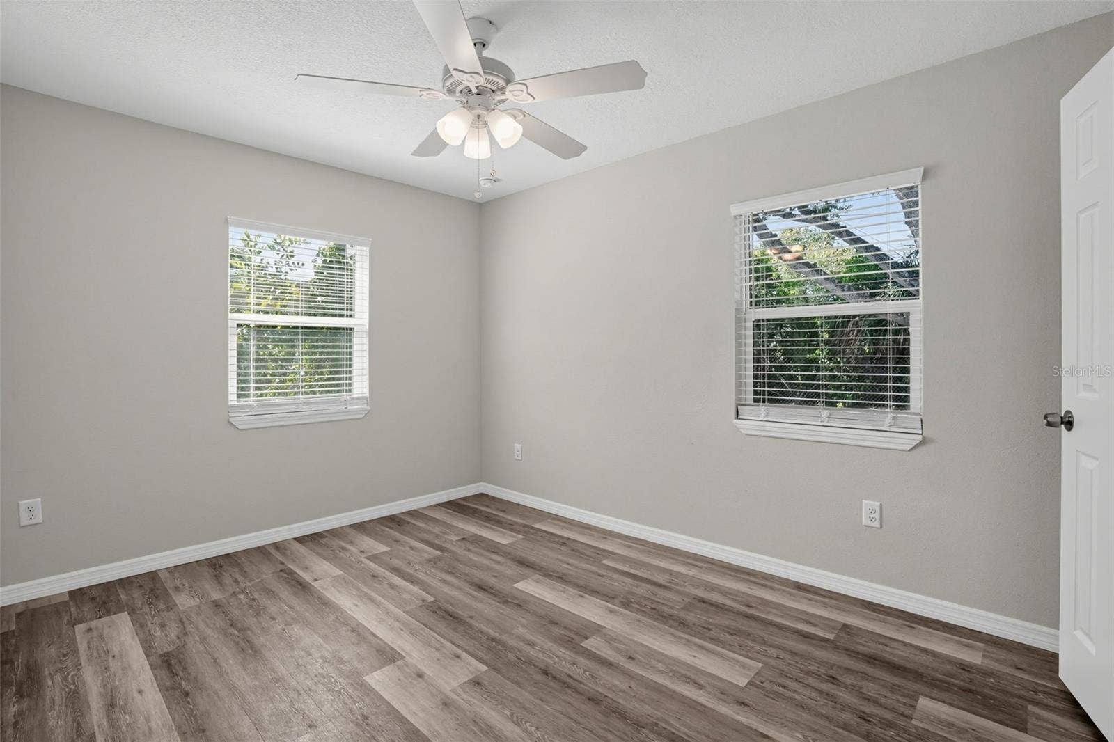 2820 21ST STREET W, Bradenton, FL 34205