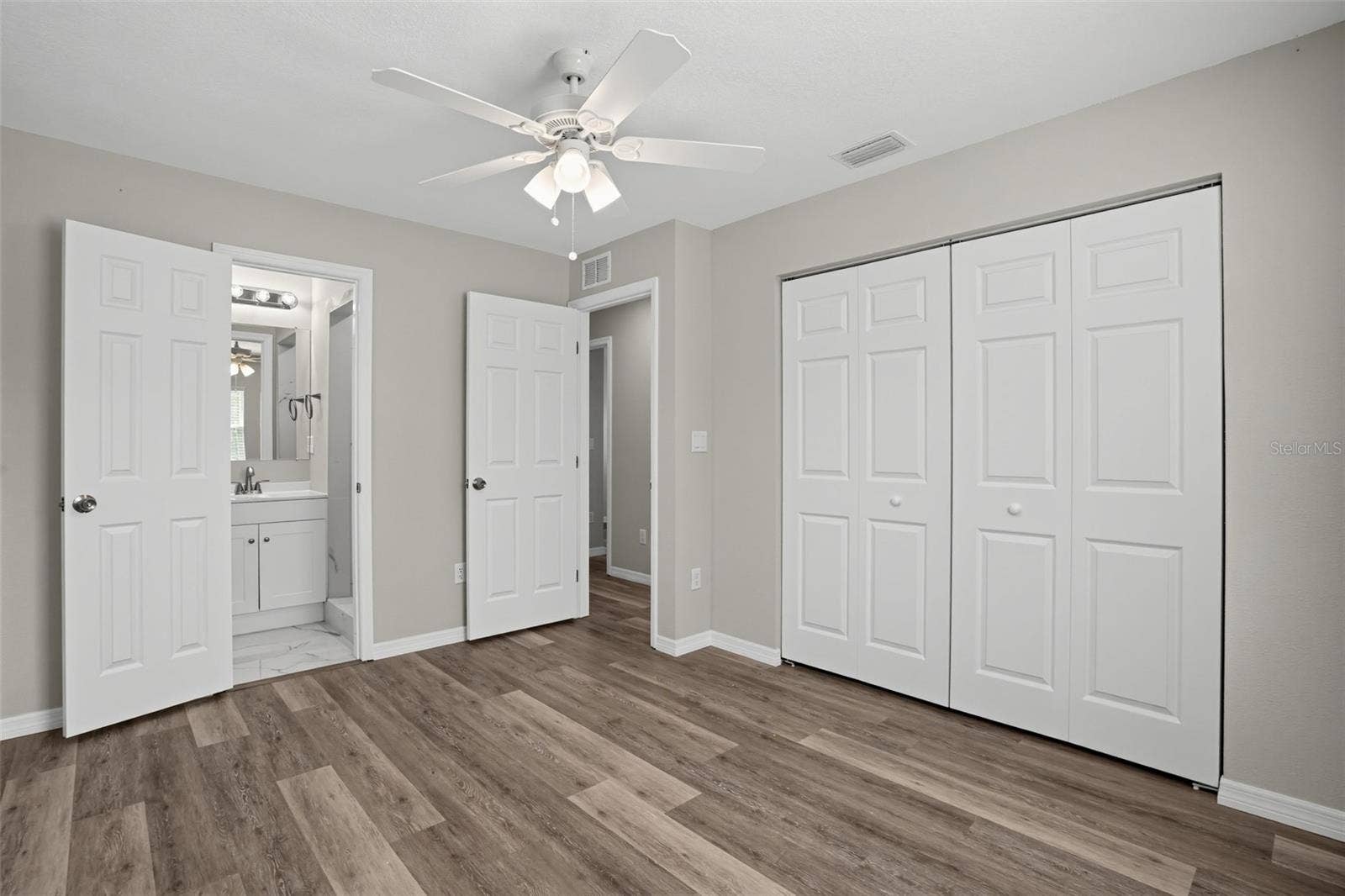 2820 21ST STREET W, Bradenton, FL 34205