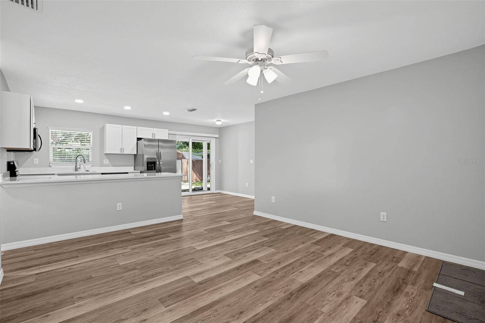 2820 21ST STREET W, Bradenton, FL 34205