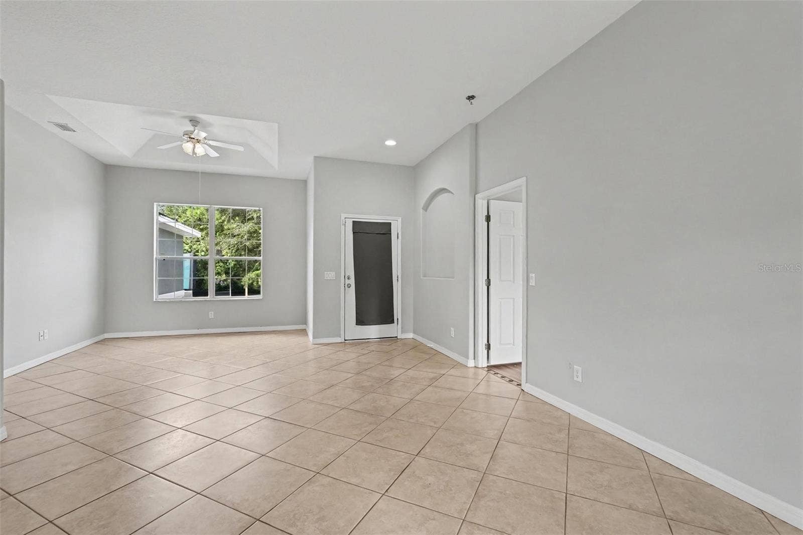 1160 SE TIGER STREET, Palm Bay, FL 32909 1160 SE TIGER STREET, Palm Bay, FL 32909