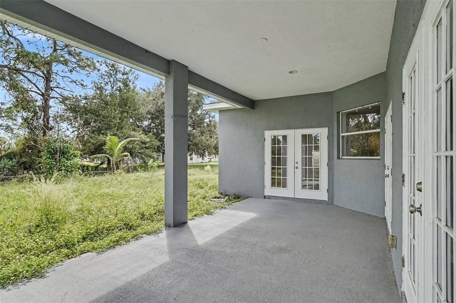 1160 SE TIGER STREET, Palm Bay, FL 32909 1160 SE TIGER STREET, Palm Bay, FL 32909