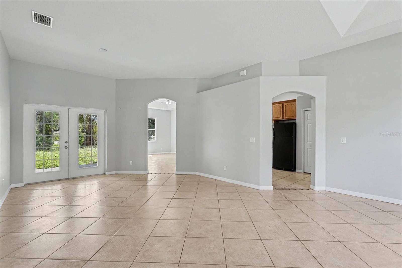 1160 SE TIGER STREET, Palm Bay, FL 32909 1160 SE TIGER STREET, Palm Bay, FL 32909