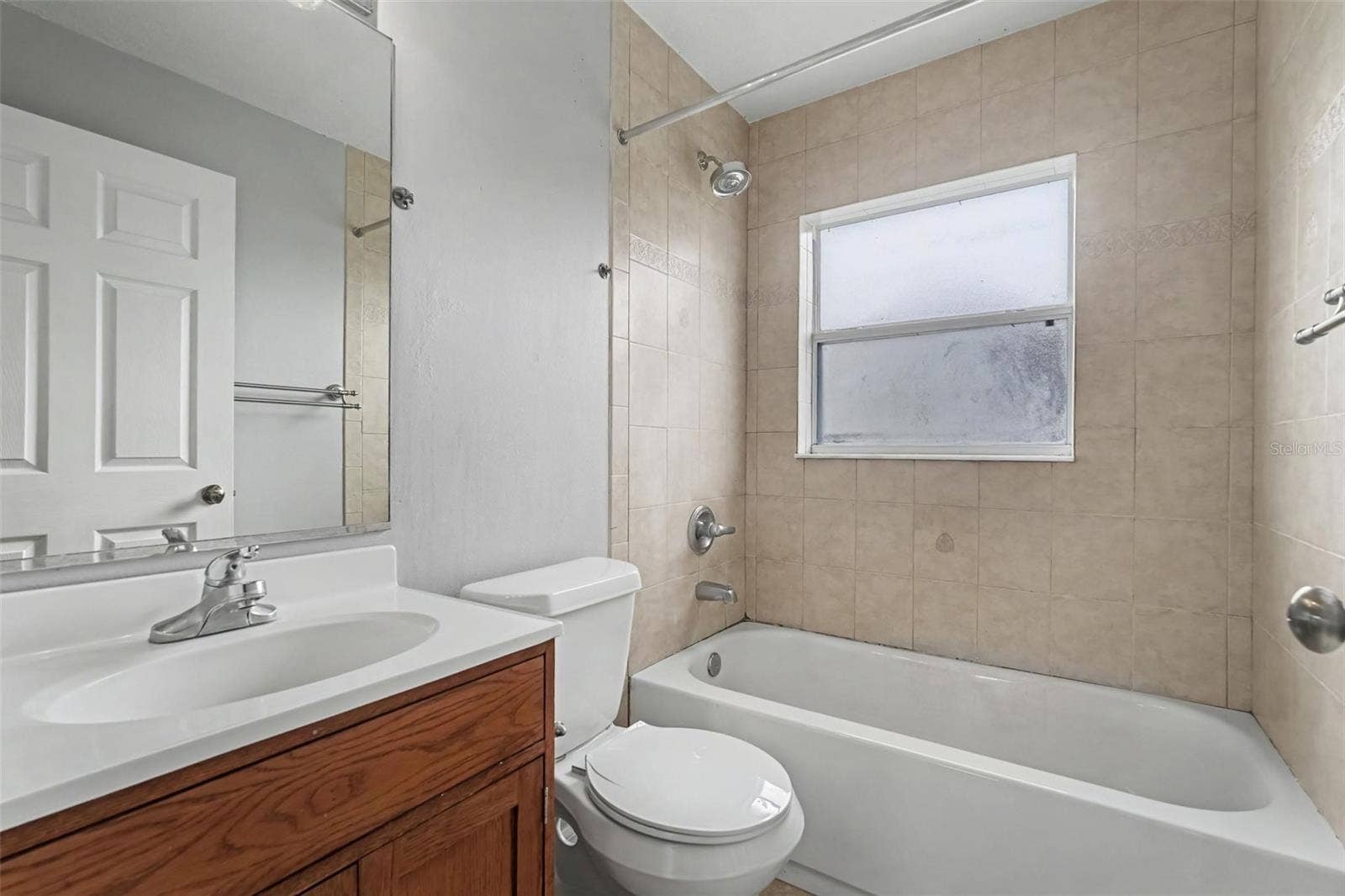 1160 SE TIGER STREET, Palm Bay, FL 32909 1160 SE TIGER STREET, Palm Bay, FL 32909