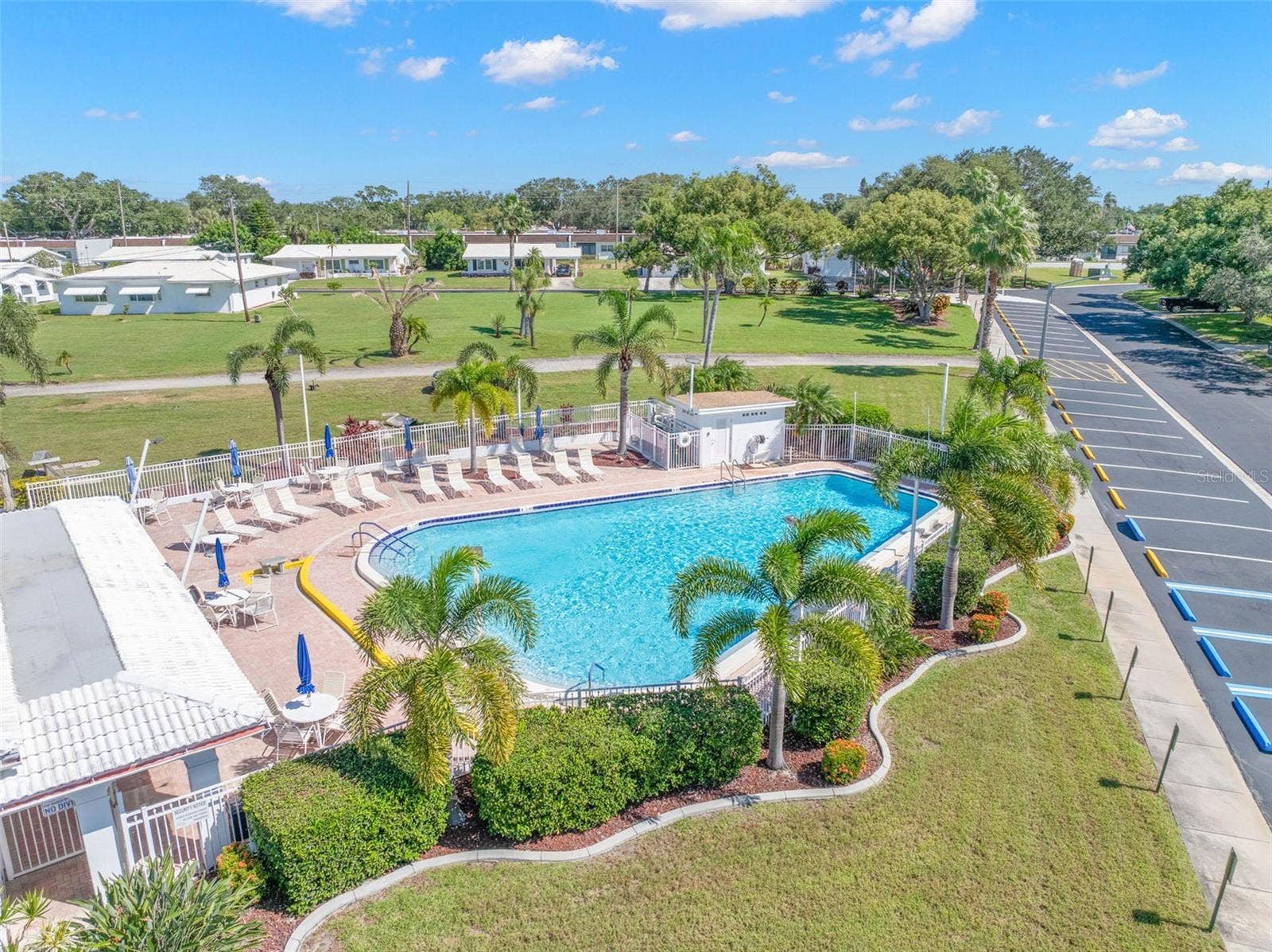 8731 140TH WAY, Seminole, FL 33776