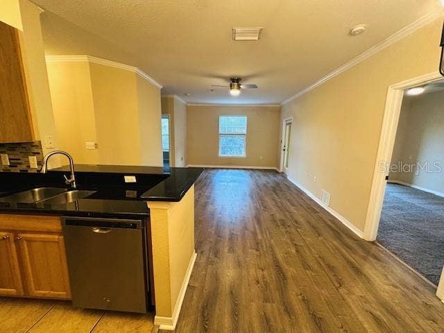 10203 COURTNEY PALMS BOULEVARD, #202, Tampa, FL 33619 10203 COURTNEY PALMS BOULEVARD, #202, Tampa, FL 33619