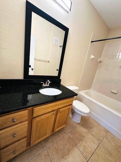 10203 COURTNEY PALMS BOULEVARD, #202, Tampa, FL 33619 Bathroom 1