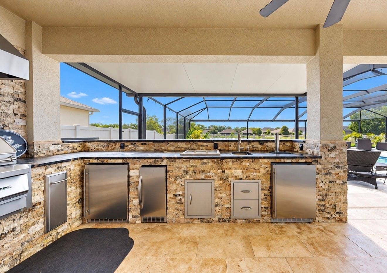 10411 CARDERA DRIVE, Riverview, FL 33578 OUTDOOR KITCHEN
