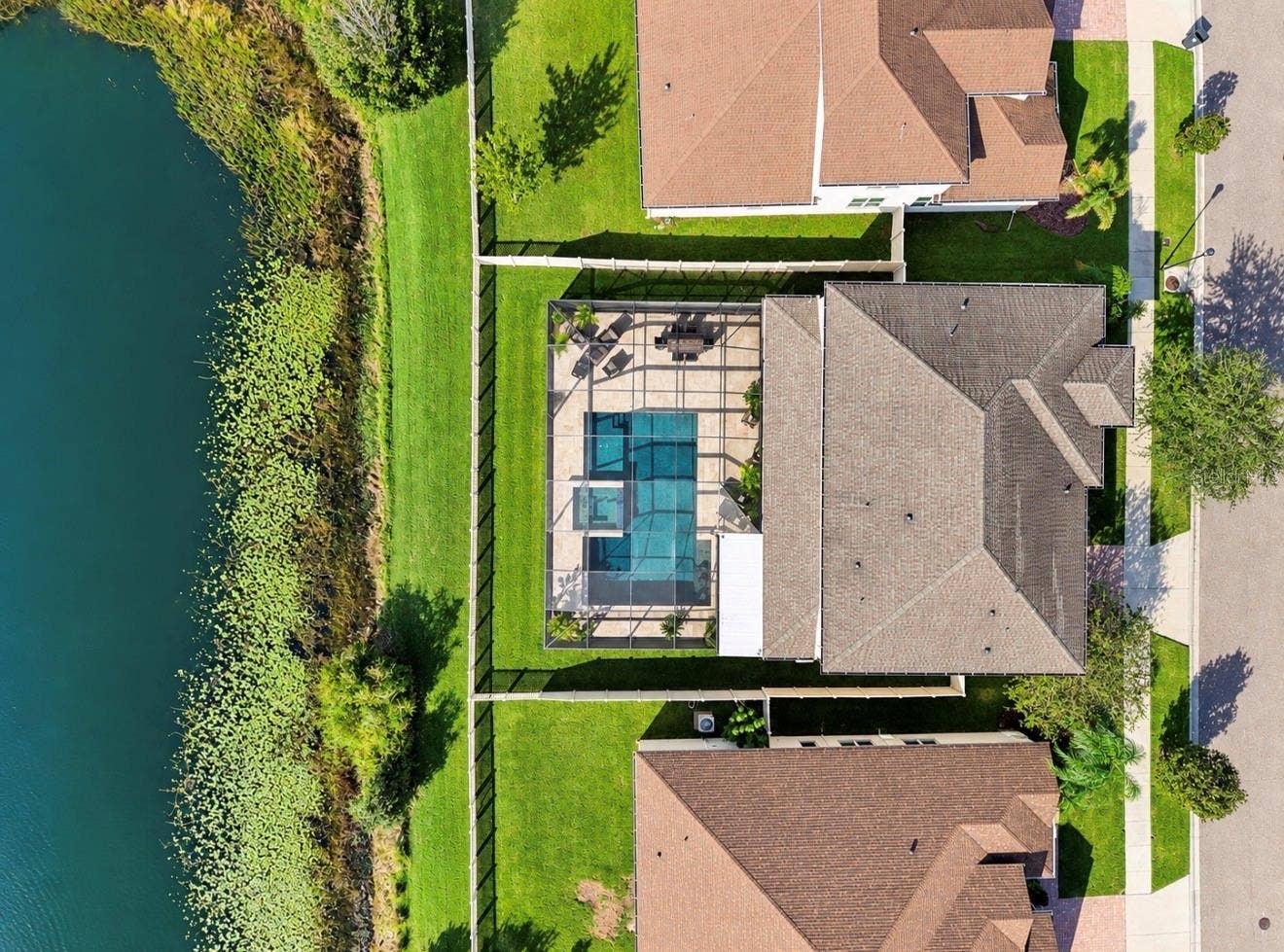 10411 CARDERA DRIVE, Riverview, FL 33578 TOTAL PRIVACY - WATER VIEWS