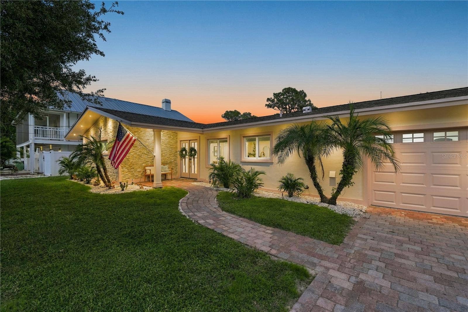 107 PETERSON LANE, Palm Harbor, FL 34683 107 PETERSON LANE, Palm Harbor, FL 34683