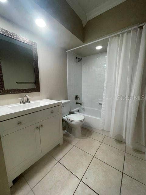 2413 SAGEMONT DRIVE, Brandon, FL 33511 Hall Bath