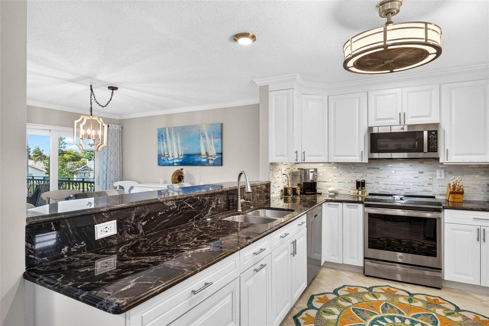 6326 GRAND BAHAMA CIRCLE, #F, Tampa, FL 33615
