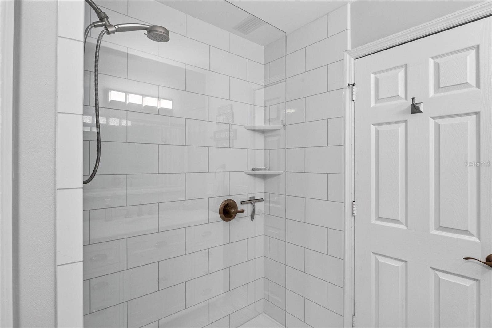 6326 GRAND BAHAMA CIRCLE, #F, Tampa, FL 33615