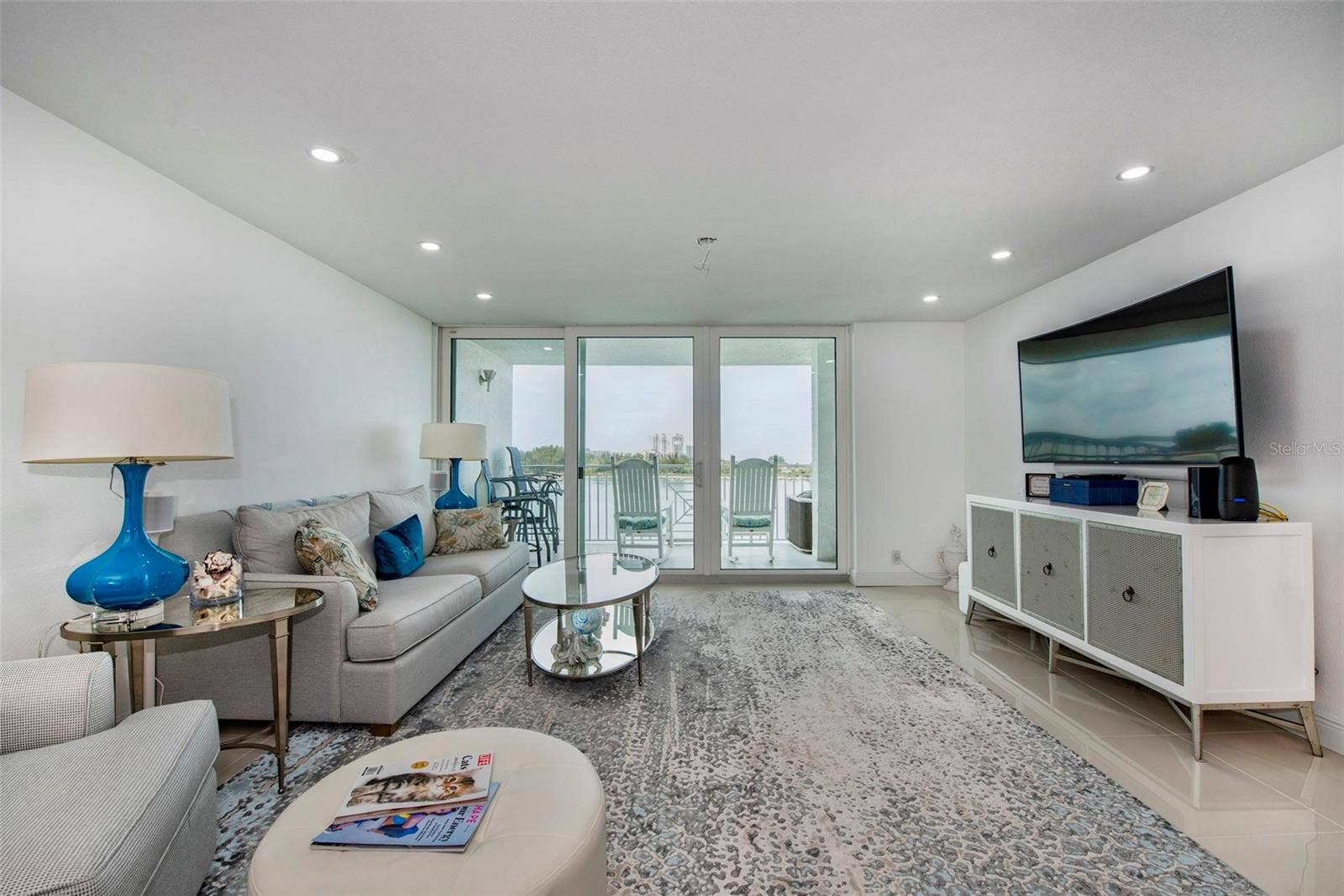 675 S GULFVIEW BOULEVARD, #704, Clearwater, FL 33767 675 S GULFVIEW BOULEVARD, #704, Clearwater, FL 33767