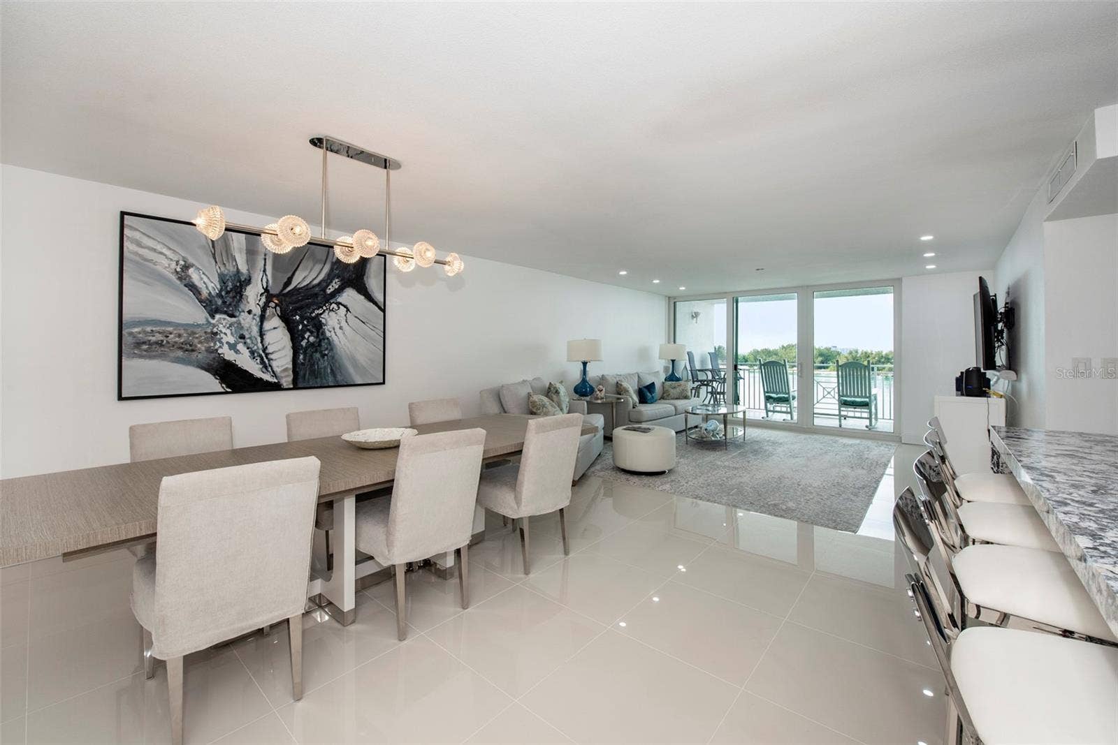 675 S GULFVIEW BOULEVARD, #704, Clearwater, FL 33767 675 S GULFVIEW BOULEVARD, #704, Clearwater, FL 33767