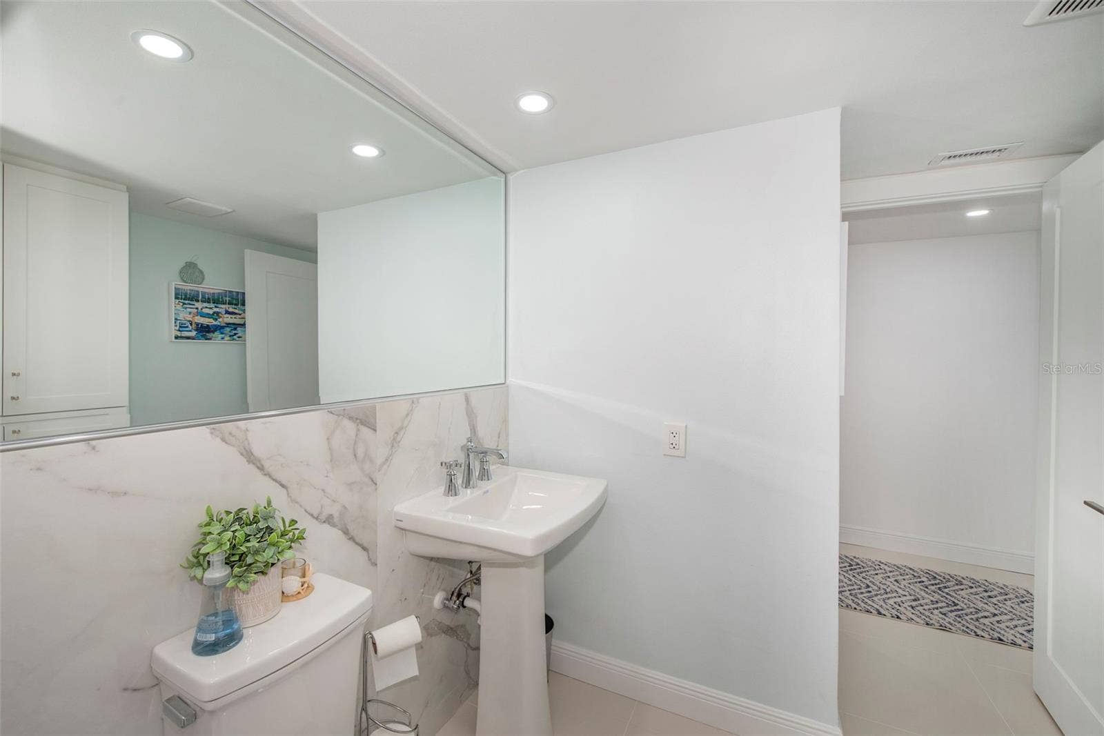 675 S GULFVIEW BOULEVARD, #704, Clearwater, FL 33767 675 S GULFVIEW BOULEVARD, #704, Clearwater, FL 33767
