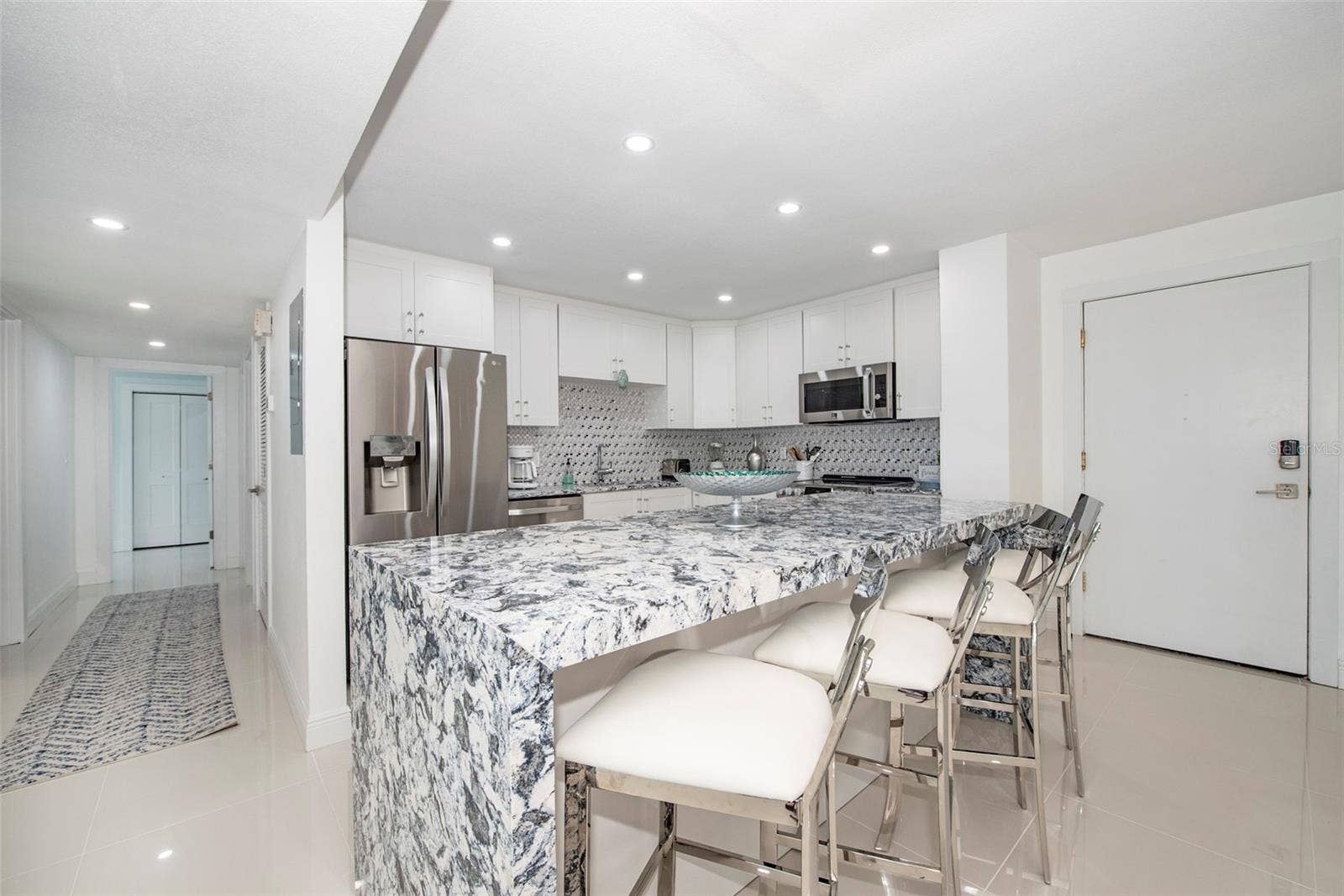 675 S GULFVIEW BOULEVARD, #704, Clearwater, FL 33767 675 S GULFVIEW BOULEVARD, #704, Clearwater, FL 33767
