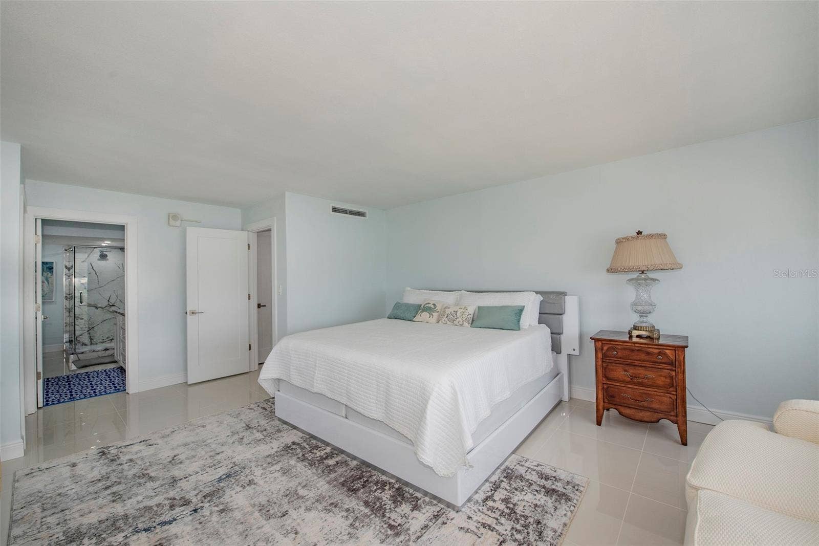 675 S GULFVIEW BOULEVARD, #704, Clearwater, FL 33767 Primary