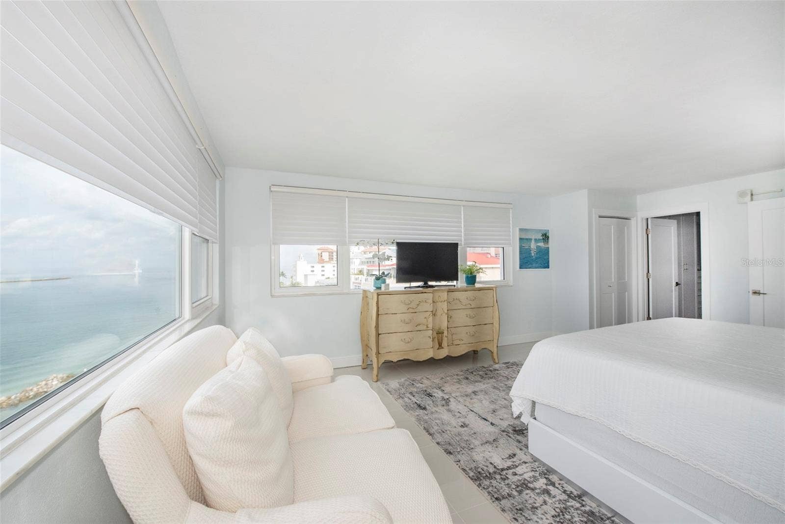 675 S GULFVIEW BOULEVARD, #704, Clearwater, FL 33767 675 S GULFVIEW BOULEVARD, #704, Clearwater, FL 33767