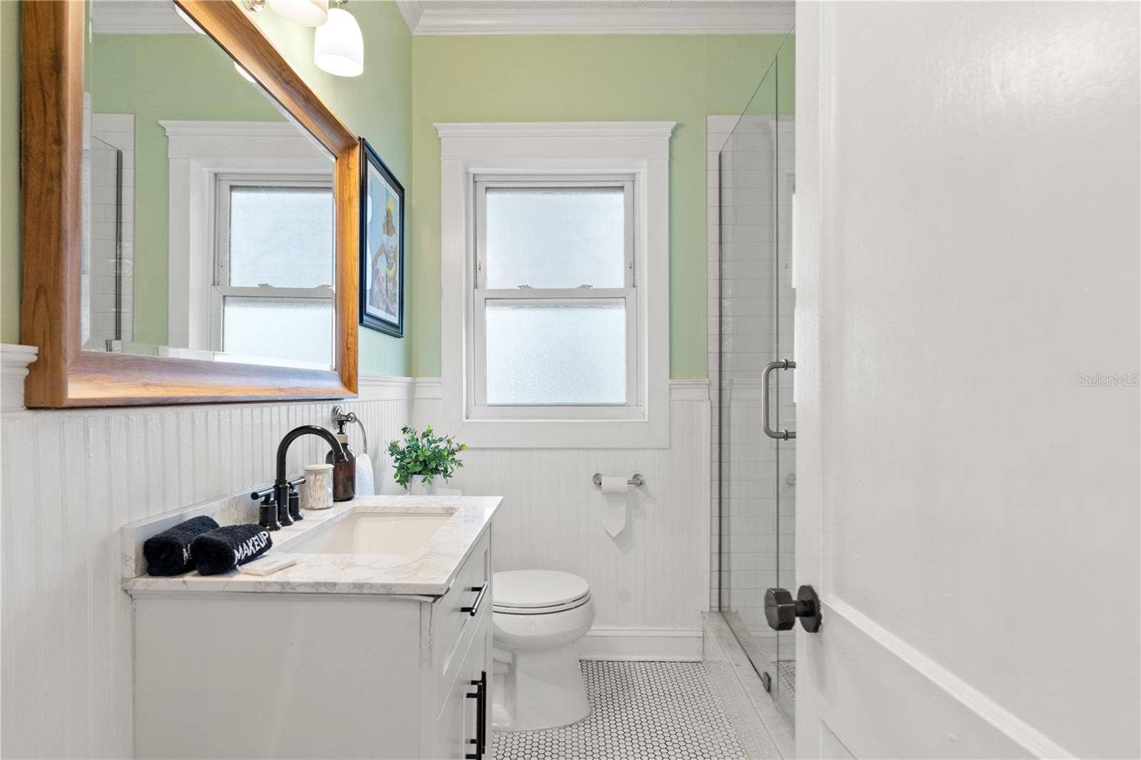 324 W HAYA STREET, Tampa, FL 33603 Guest Bathroom 1
