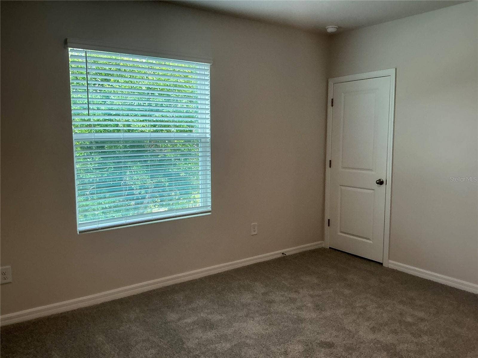 11961 HAMILTON AVENUE, Largo, FL 33774 11961 HAMILTON AVENUE, Largo, FL 33774