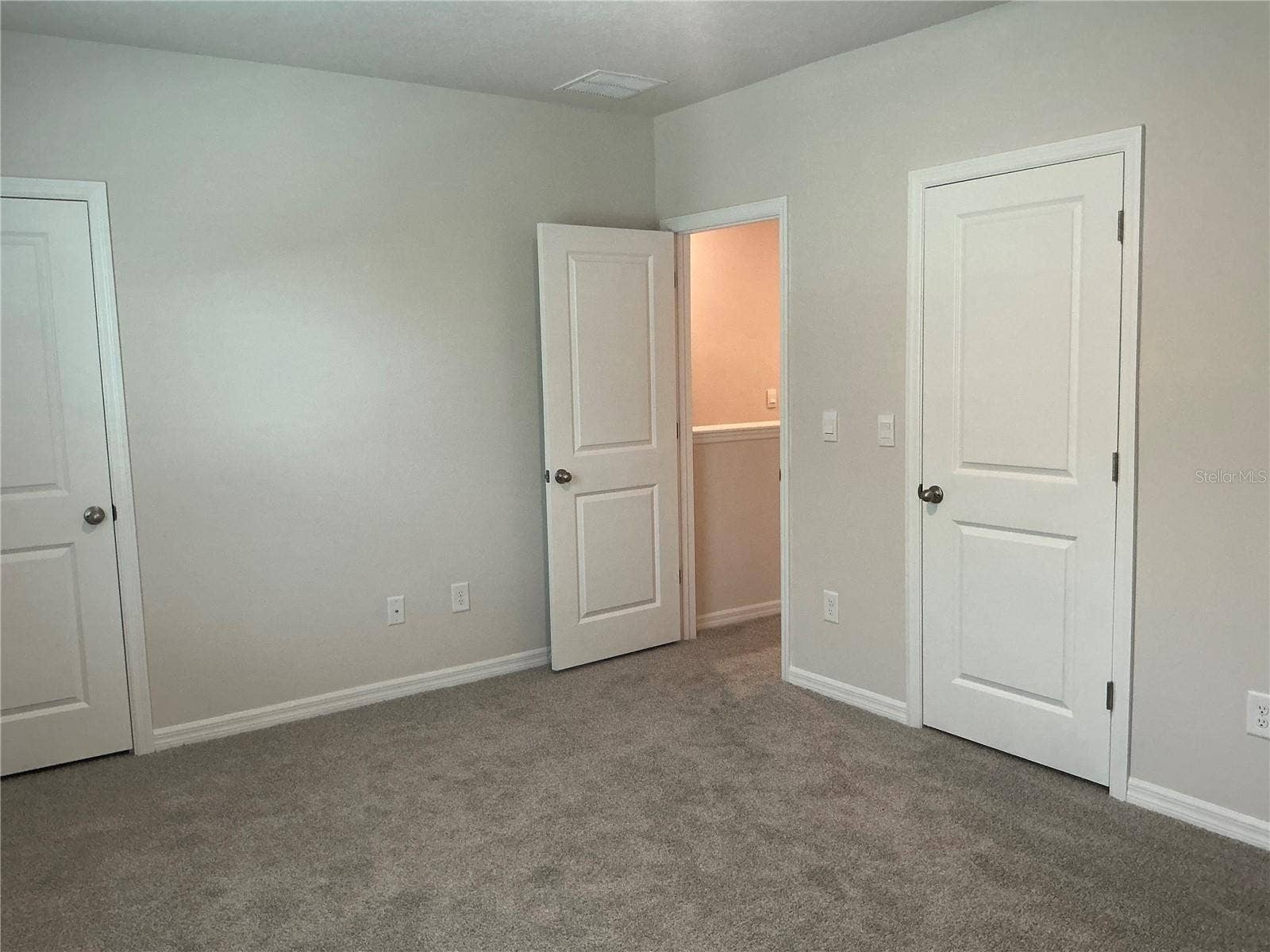 11961 HAMILTON AVENUE, Largo, FL 33774 11961 HAMILTON AVENUE, Largo, FL 33774