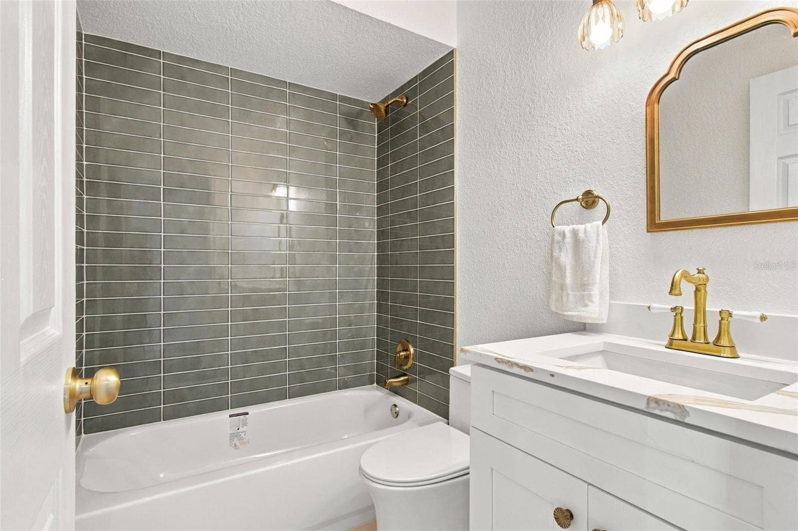 3615 EMERSON AVENUE S, St Petersburg, FL 33711 Bathroom 2