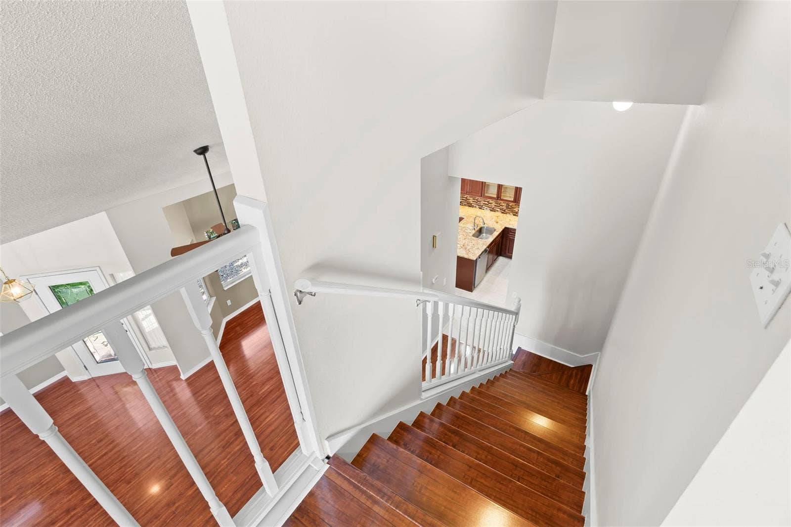 759 MASTERPIECE DRIVE, Sun City Center, FL 33573 Second Floor Stairway