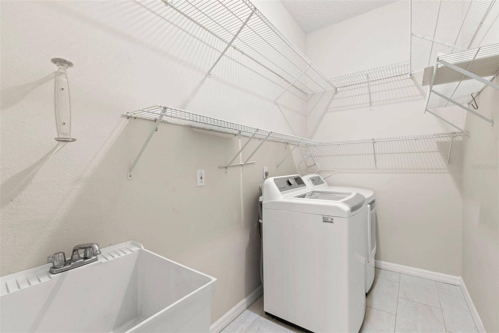 759 MASTERPIECE DRIVE, Sun City Center, FL 33573 First Floor - Launrdry Room