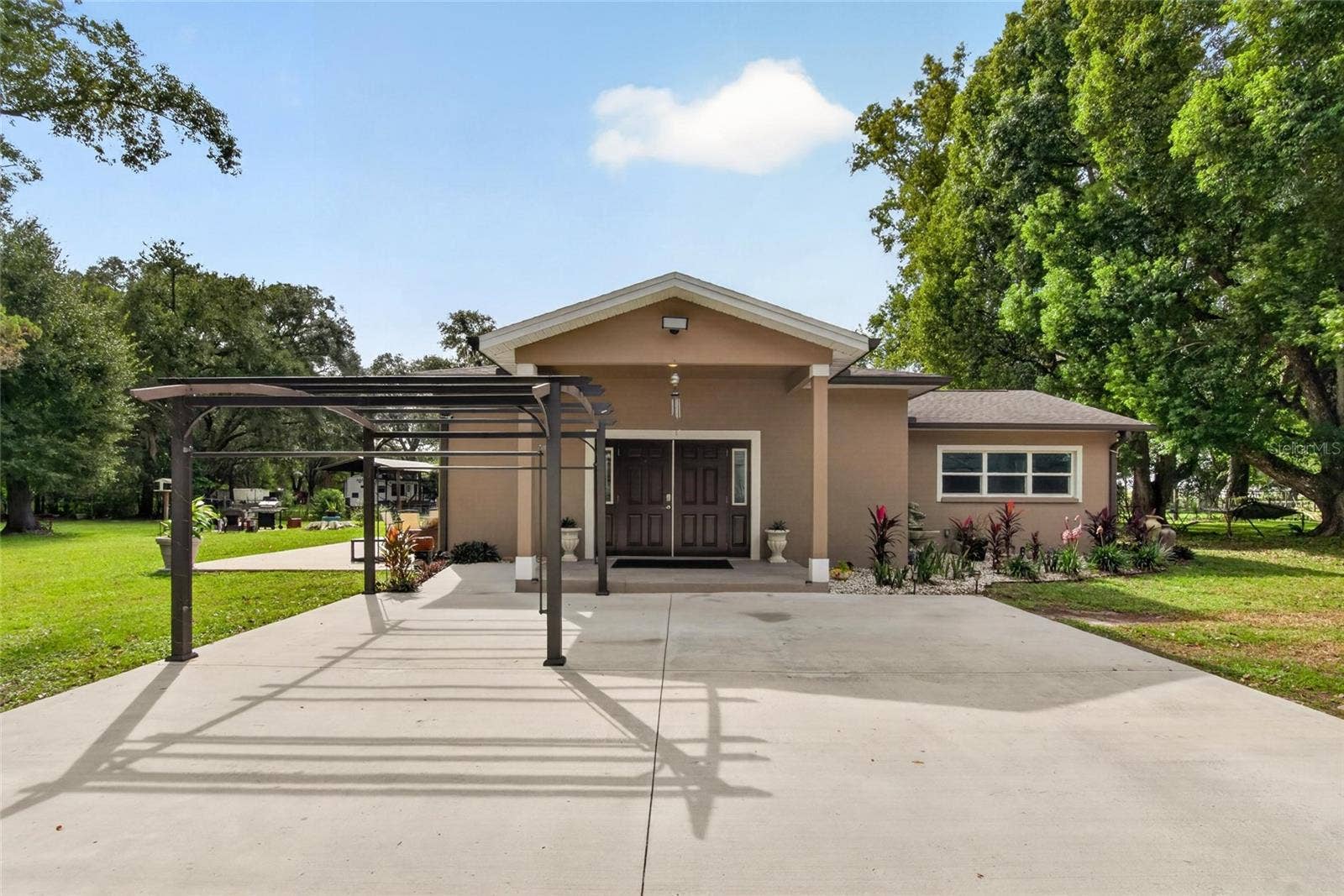 3138 DRUM ROAD, Zephyrhills, FL 33541