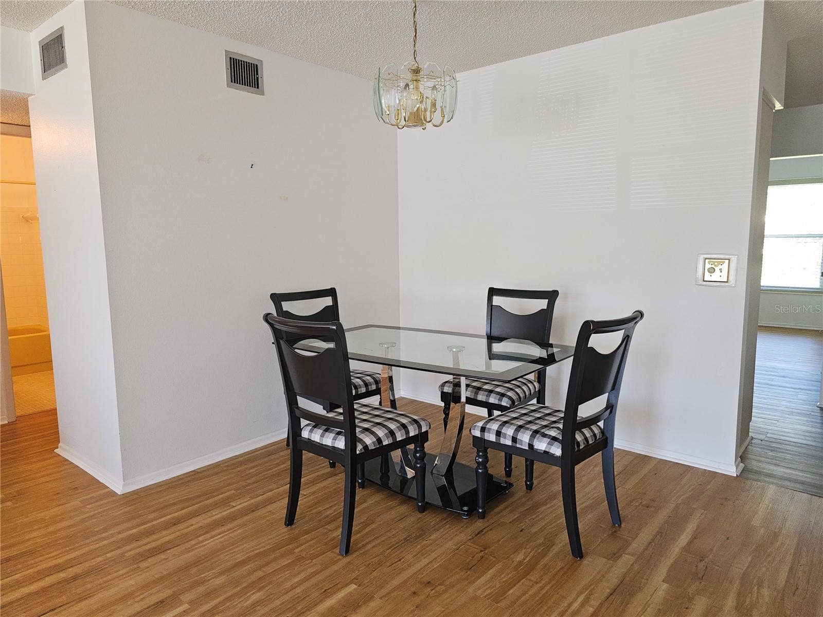 2386 SUMATRAN WAY, #44, Clearwater, FL 33763 2386 SUMATRAN WAY, #44, Clearwater, FL 33763