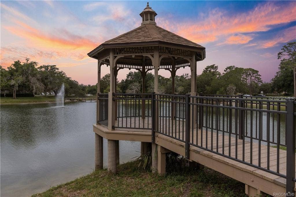 6268 W WESTON DRIVE, Crystal River, FL 34429 GAZEBOYOUR OWN LITTLE SLICE OF PARADISE! Unwind at Meadowcrest's charming POND GAZEBO overlooking a peaceful pond w/fountain. A picturesque setting to enjoy nature, relax & take in the beautiful Florida sunsets!