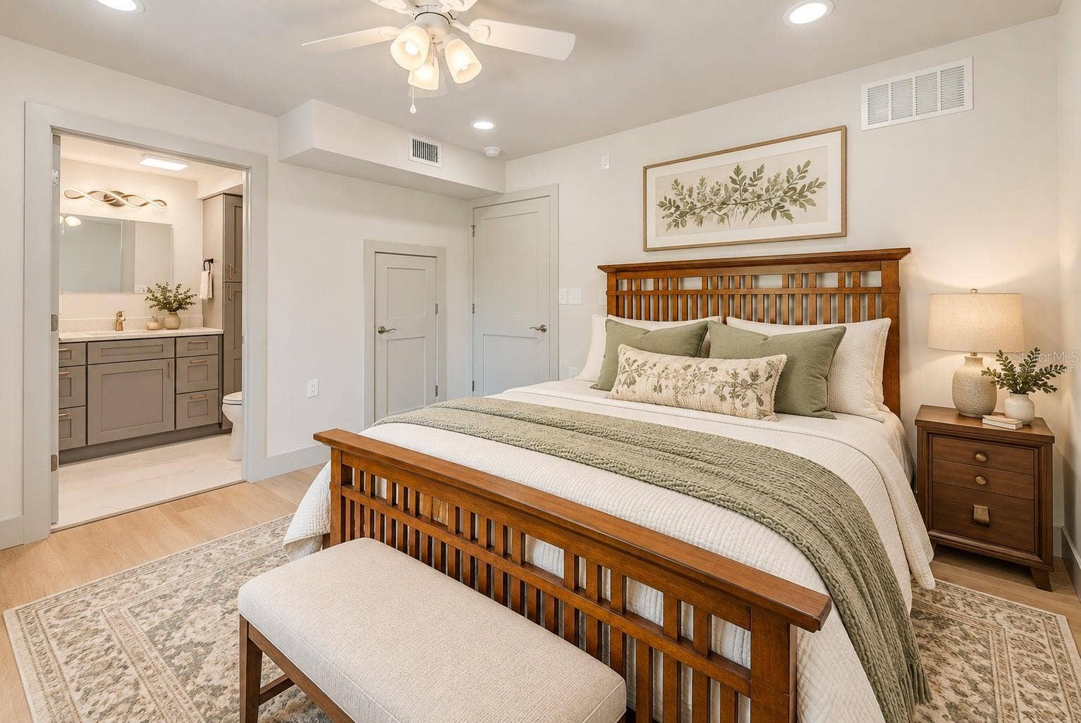 362 GATEWOOD DRIVE, Largo, FL 33770 Virtually staged downstairs primary