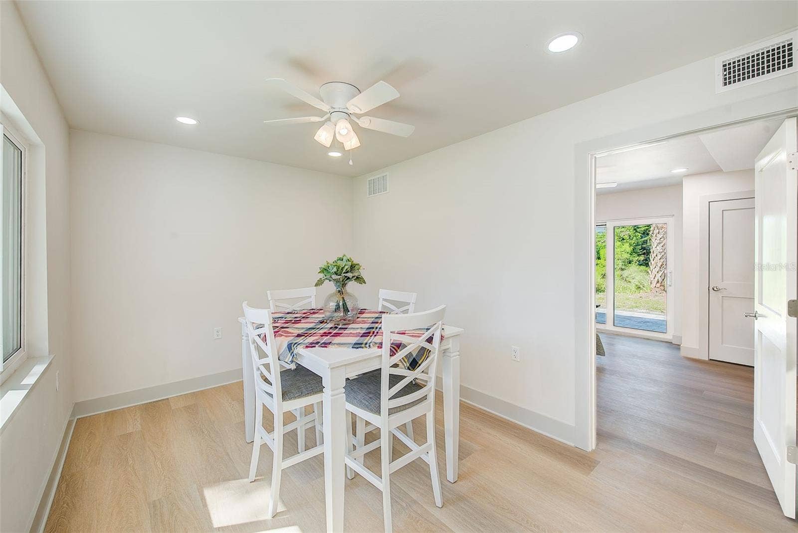 362 GATEWOOD DRIVE, Largo, FL 33770 362 GATEWOOD DRIVE, Largo, FL 33770
