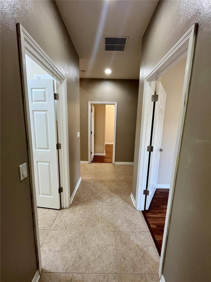 1040 ORCA COURT, Holiday, FL 34691 1040 ORCA COURT, Holiday, FL 34691