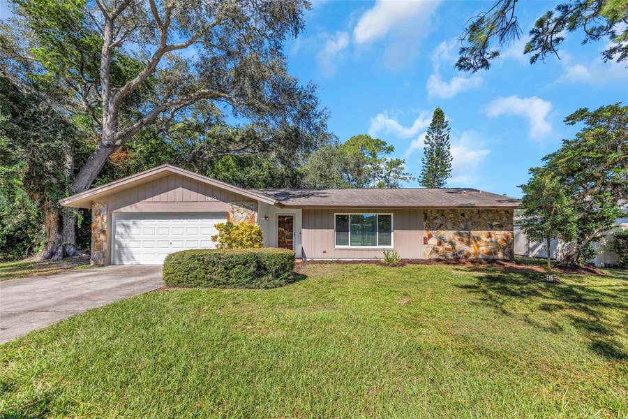 Property photo for 1926 BRAE MOOR DRIVE, Dunedin, FL