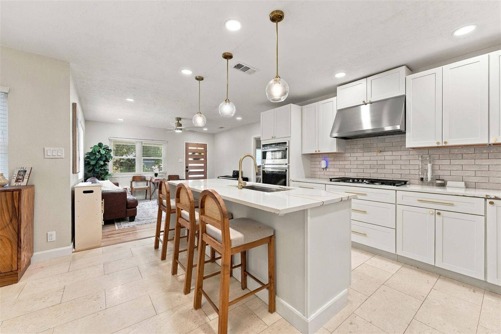 7203 N 13TH STREET, Tampa, FL 33604