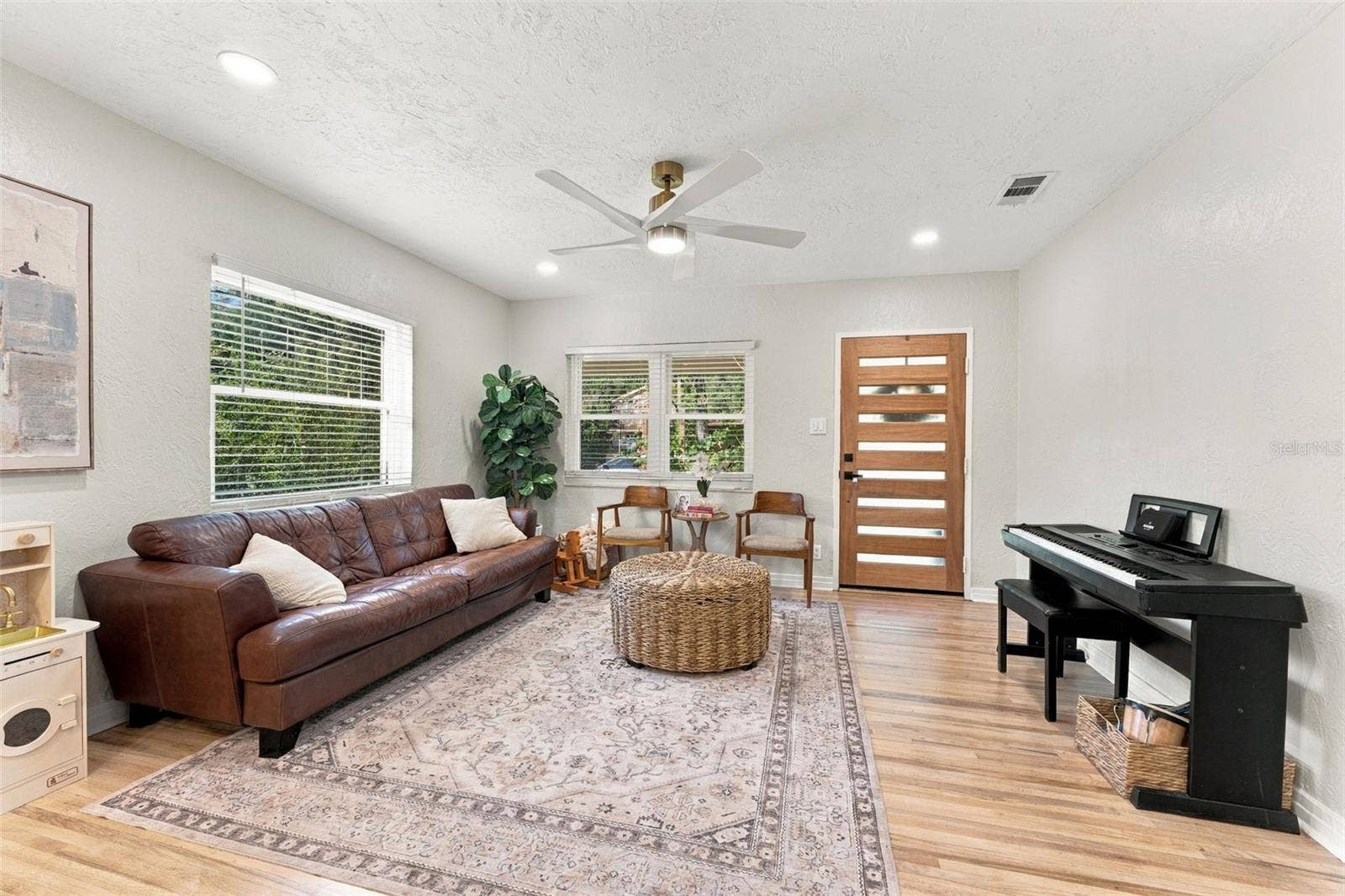 7203 N 13TH STREET, Tampa, FL 33604