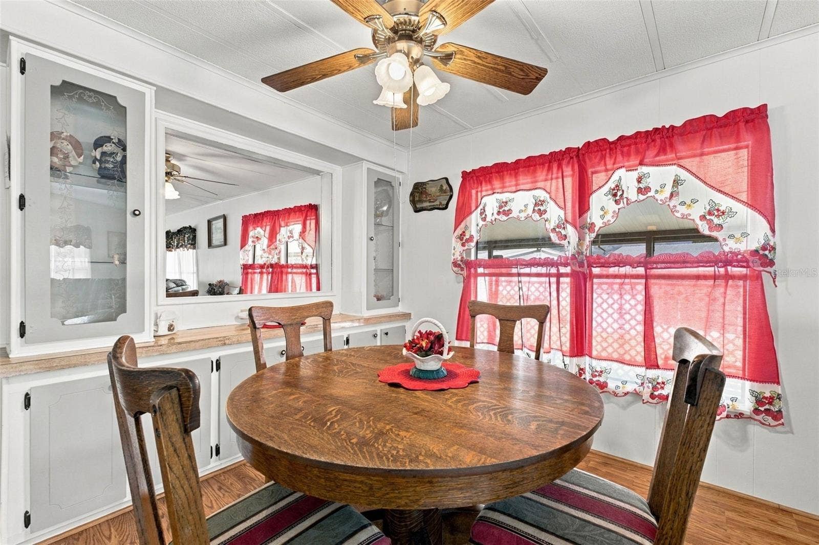 39353 SYCAMORE LANE, Zephyrhills, FL 33542 39353 SYCAMORE LANE, Zephyrhills, FL 33542