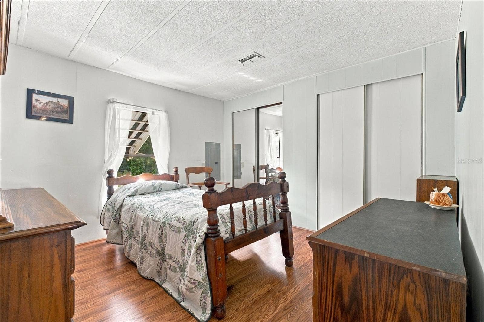 39353 SYCAMORE LANE, Zephyrhills, FL 33542 39353 SYCAMORE LANE, Zephyrhills, FL 33542