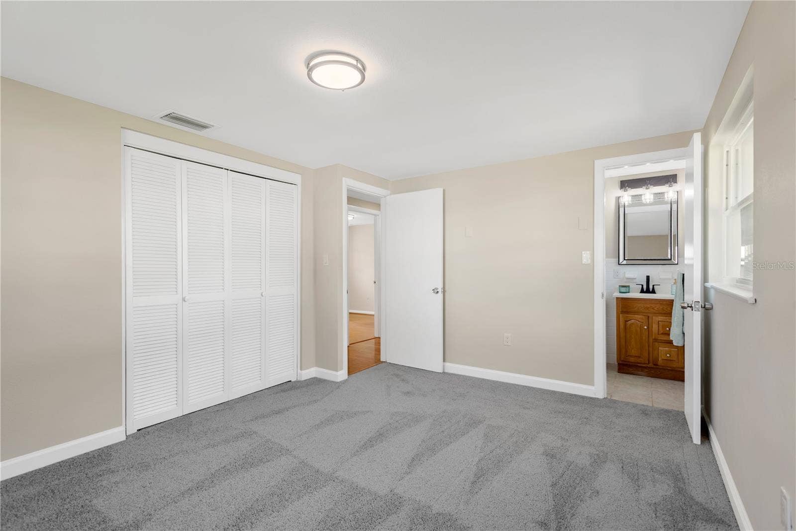 13812 MEADOW OAKS DRIVE, Dover, FL 33527
