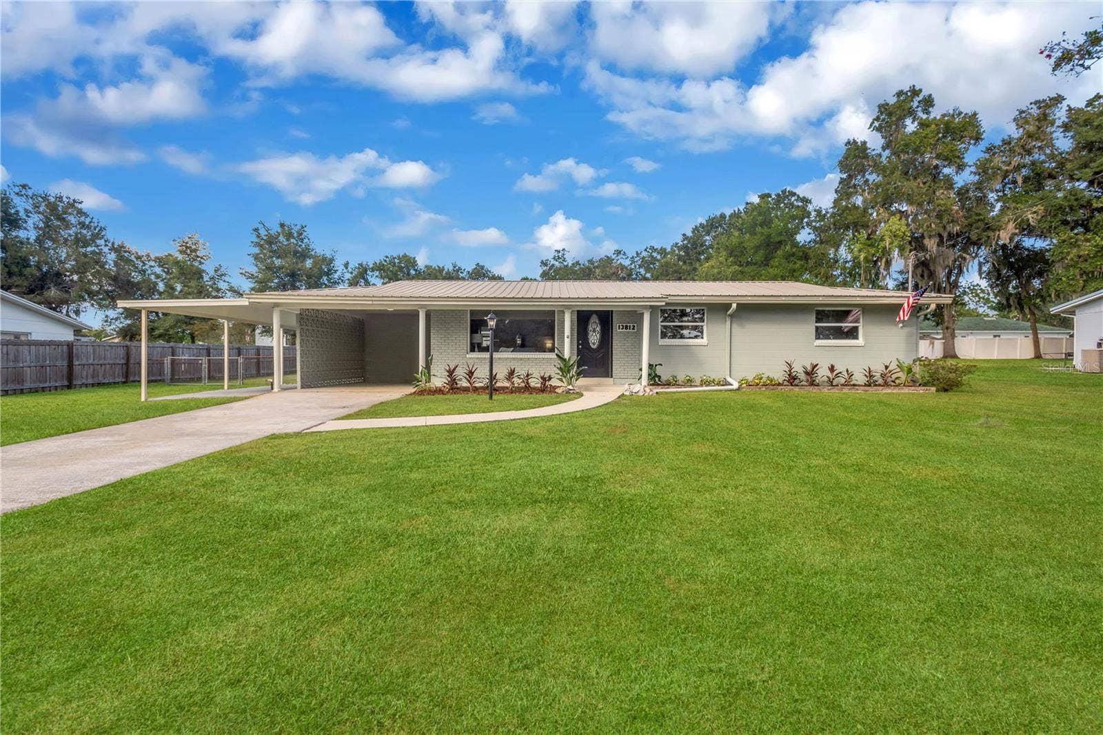 13812 MEADOW OAKS DRIVE, Dover, FL 33527