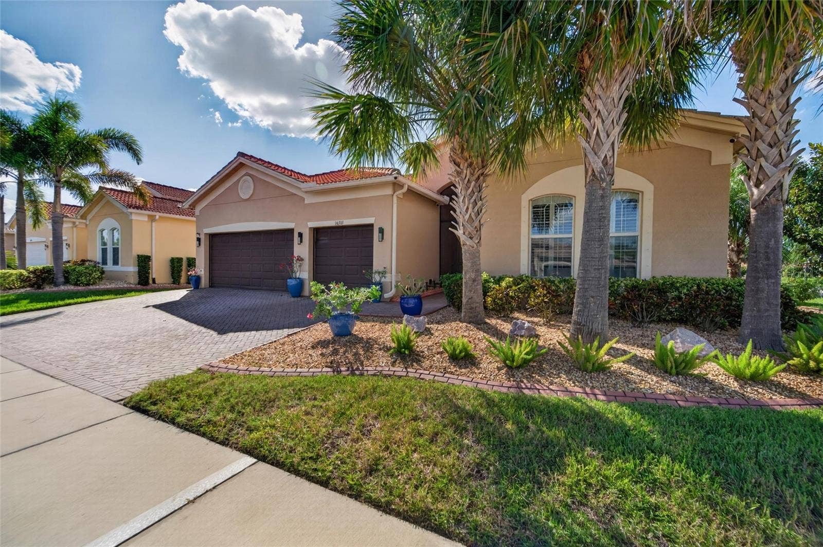16301 GARNET GLEN PLACE, Wimauma, FL 33598