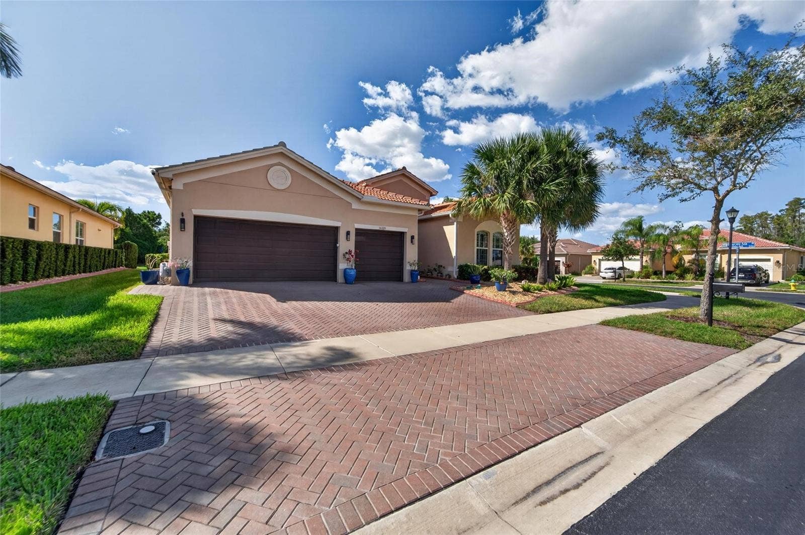 16301 GARNET GLEN PLACE, Wimauma, FL 33598