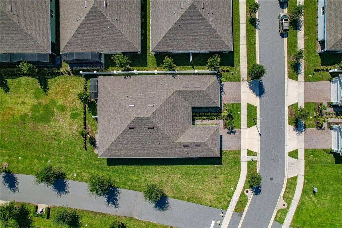 13537 SPLASHING ISLA DRIVE, Winter Garden, FL 34787