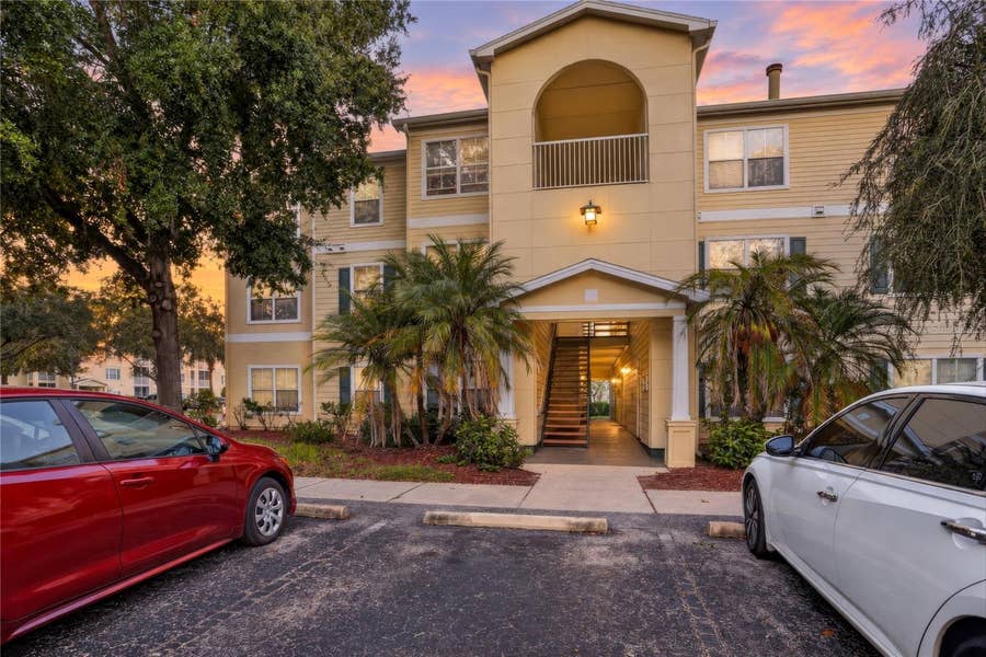 Property photo for 18119 BRIDLE BIT LANE, #18119, Tampa, FL