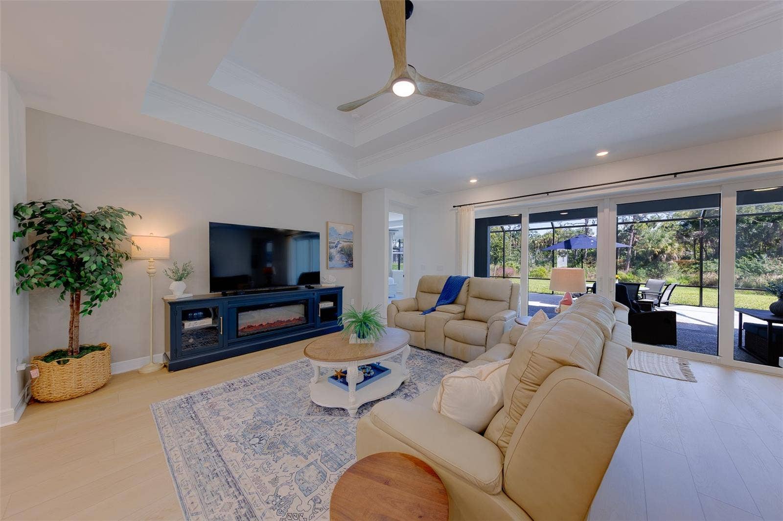 11436 SHORELINE TRAIL, Parrish, FL 34219 11436 SHORELINE TRAIL, Parrish, FL 34219