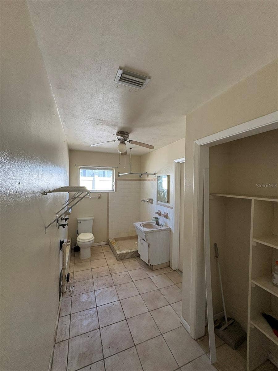 13941 84TH TERRACE, Seminole, FL 33776 13941 84TH TERRACE, Seminole, FL 33776