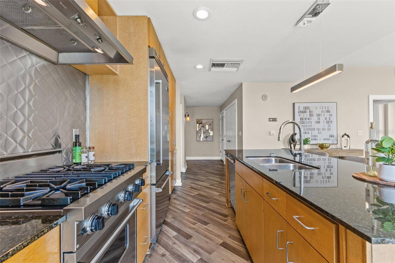 1120 E KENNEDY BOULEVARD, #1229, Tampa, FL 33602 1120 E KENNEDY BOULEVARD, #1229, Tampa, FL 33602