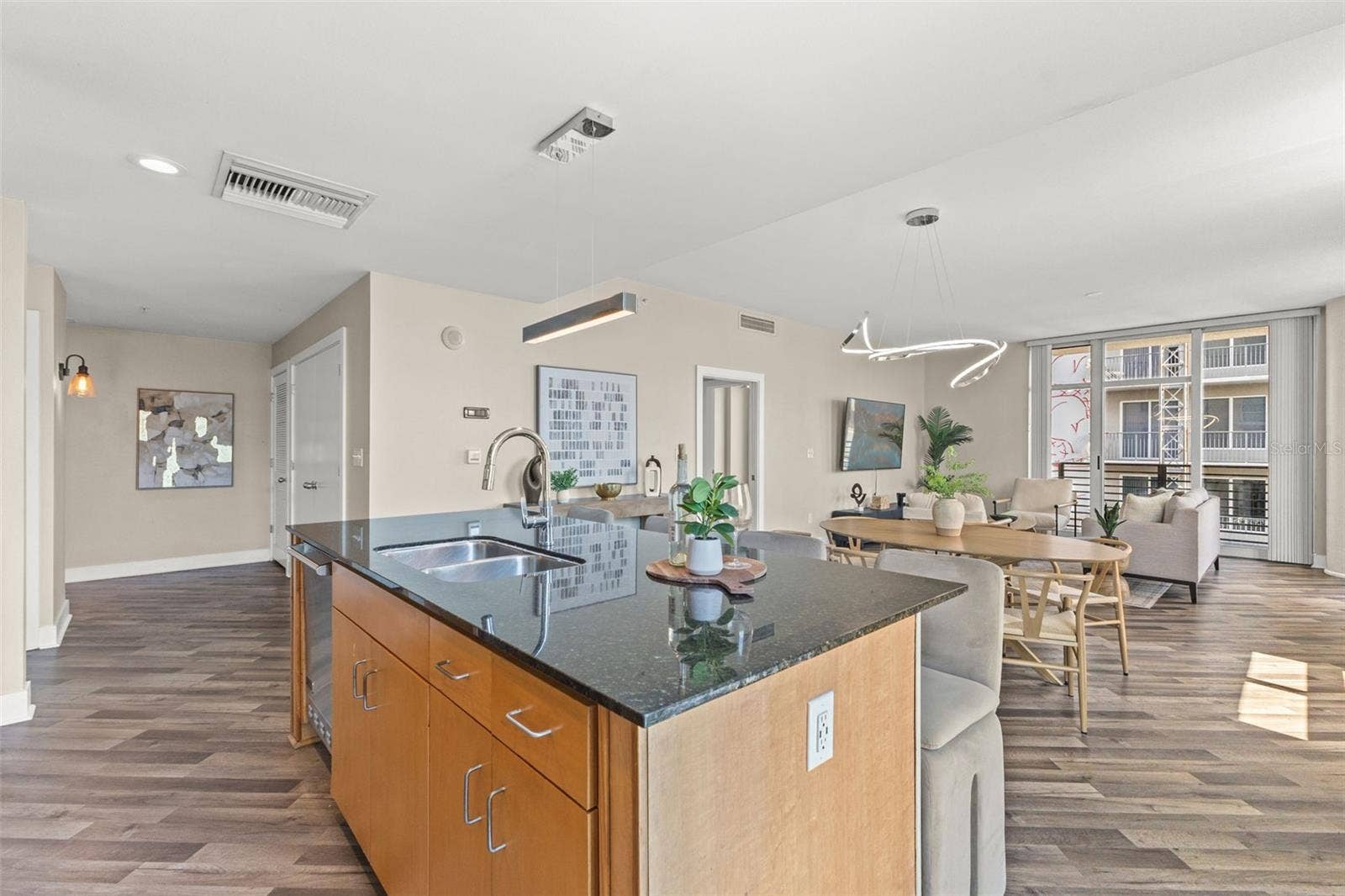 1120 E KENNEDY BOULEVARD, #1229, Tampa, FL 33602 1120 E KENNEDY BOULEVARD, #1229, Tampa, FL 33602