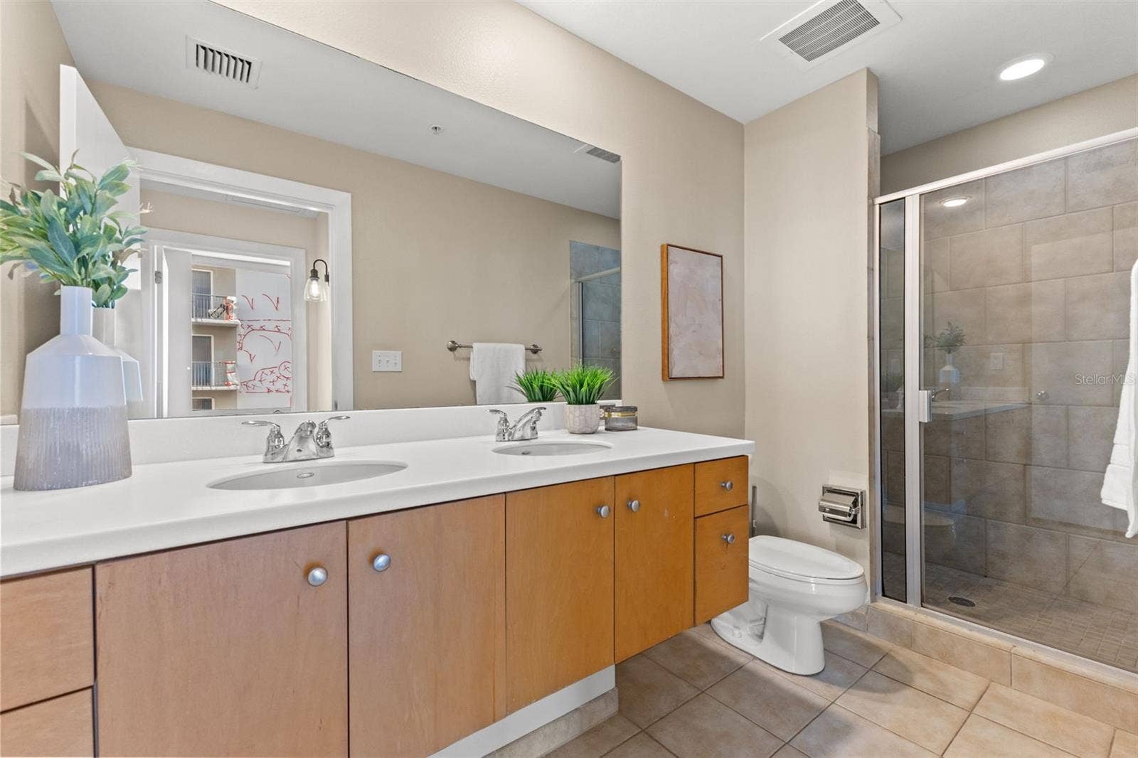 1120 E KENNEDY BOULEVARD, #1229, Tampa, FL 33602 1120 E KENNEDY BOULEVARD, #1229, Tampa, FL 33602